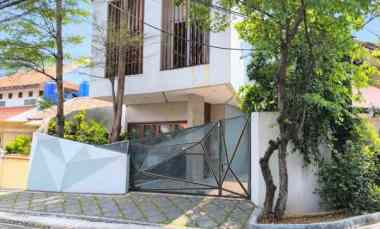 Rumah Modern Industrial Furnished Cempaka Baru Kemayoran Jakarta Pusat