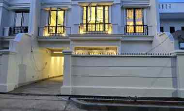 dijual rumah cempaka putih tengah