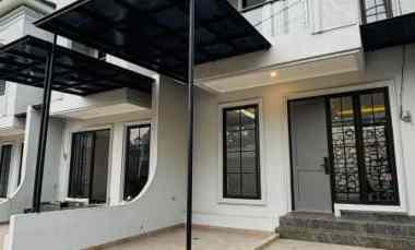 dijual rumah cibubur city