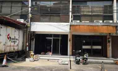 dijual rumah cideng
