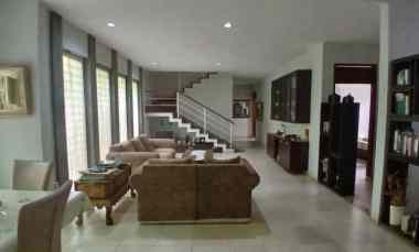 dijual rumah cigadung bandung komplek