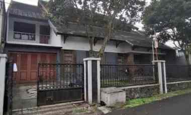dijual rumah cigadung dago bandung utara