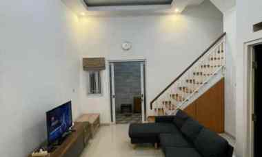 dijual rumah ciganitri