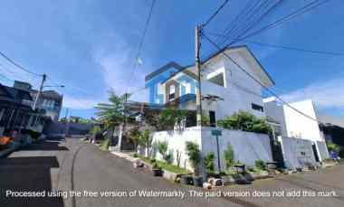 dijual rumah cihanjuang