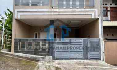 dijual rumah cihanjuang