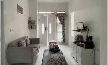 Dijual 1 Unit Rumah Terawat dan Nyaman di Cihanjuang Cimahi