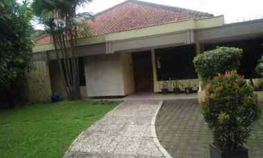 dijual rumah cijagra