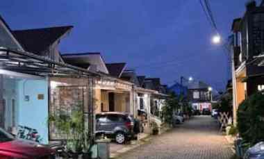 dijual rumah cijantung