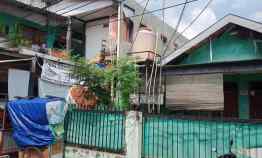 Dijual Murah Rumah Hitung Tanah Strategis di Cilandak Jakarta Selatan