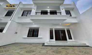 dijual rumah cilandak jakarta selatan