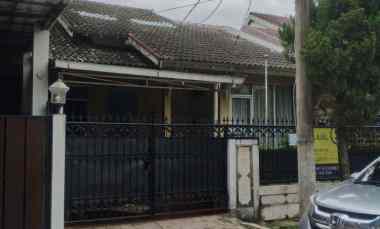 dijual rumah cinere