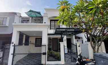 dijual rumah cinere