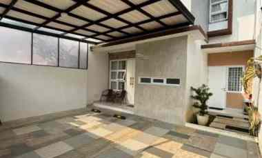 dijual rumah cinere depok