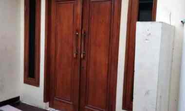 dijual rumah cipadu