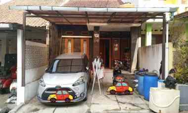 gambar dijual rumah cipageran