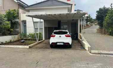 dijual rumah cipageran