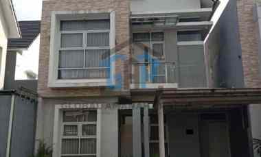 dijual rumah cipageran