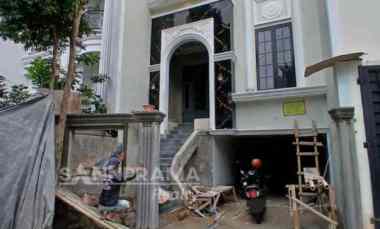 dijual rumah cipedak