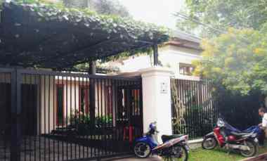 dijual rumah cipete kec cilandak