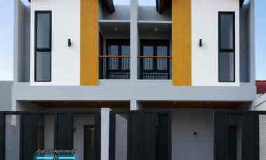 dijual rumah cipinang cempedak