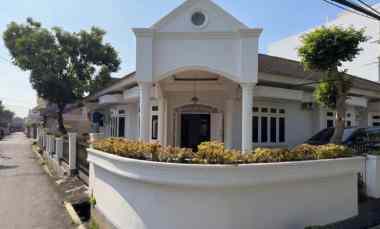 dijual rumah cipinang indah