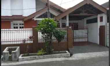 dijual rumah cipta menanggal surabaya