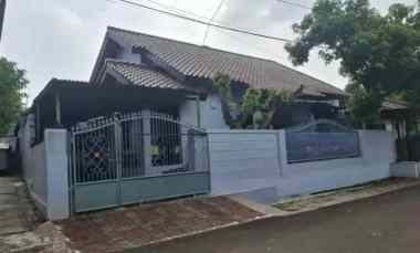 dijual rumah ciputat