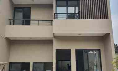 dijual rumah ciputat jombang