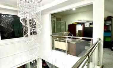 dijual rumah ciputat jombang