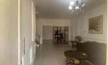 dijual rumah ciputat timur