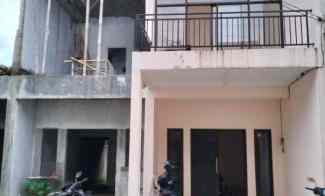 dijual rumah ciracas