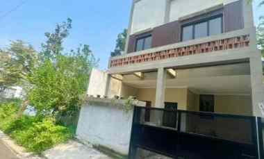 dijual rumah cireundeu