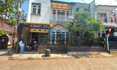 dijual rumah cisangkan