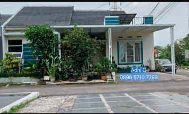 Rumah Dijual di Cisaranten