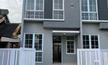 dijual rumah cisaranten kulon arcamanik