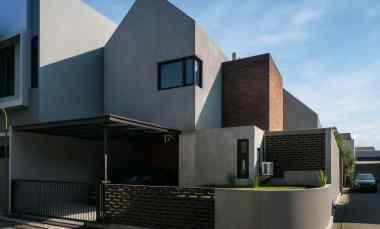 dijual rumah cisaranten wetan arcamanik