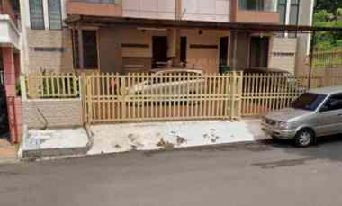 dijual rumah citra grand blok e
