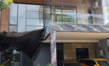 dijual rumah citraland