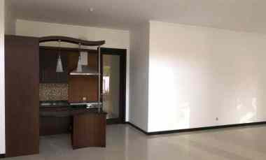 dijual rumah citraland