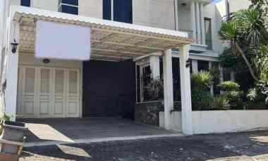 dijual rumah citraland raffles garden