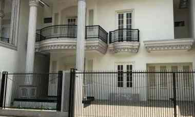 dijual rumah citraland surabaya