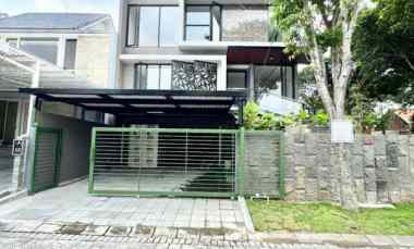 dijual rumah citraland surabaya
