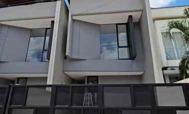 dijual rumah citraland taman puspa raya