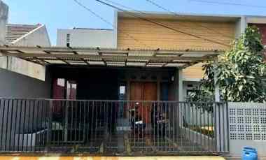 dijual rumah ciwastra