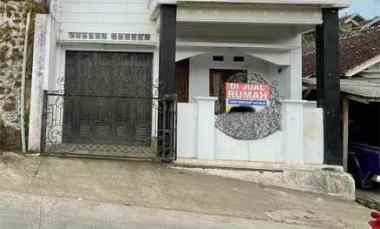 Rumah Serasa Villa dekat dengan Objek Wisata di Ciwidey Bandung