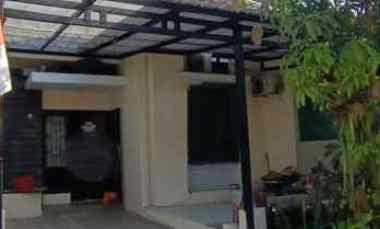 dijual rumah cluster acasia harapan