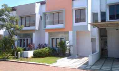 dijual rumah cluster alamanda jgc