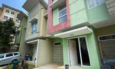 dijual rumah cluster arcadia village