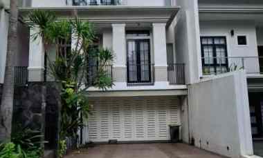 dijual rumah cluster asoka kel pejaten