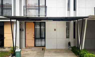 dijual rumah cluster cendana parc lippo